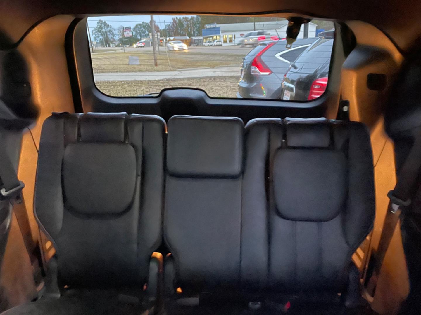 2019 Black /Black Dodge Grand Caravan GT (2C4RDGEG0KR) with an 3.6L V6 DOHC 24V engine, 6A transmission, located at 204 Hwy. 16 East, Carthage, MS, 39051, (601) 267-7277, 0.000000, 0.000000 - Photo#6